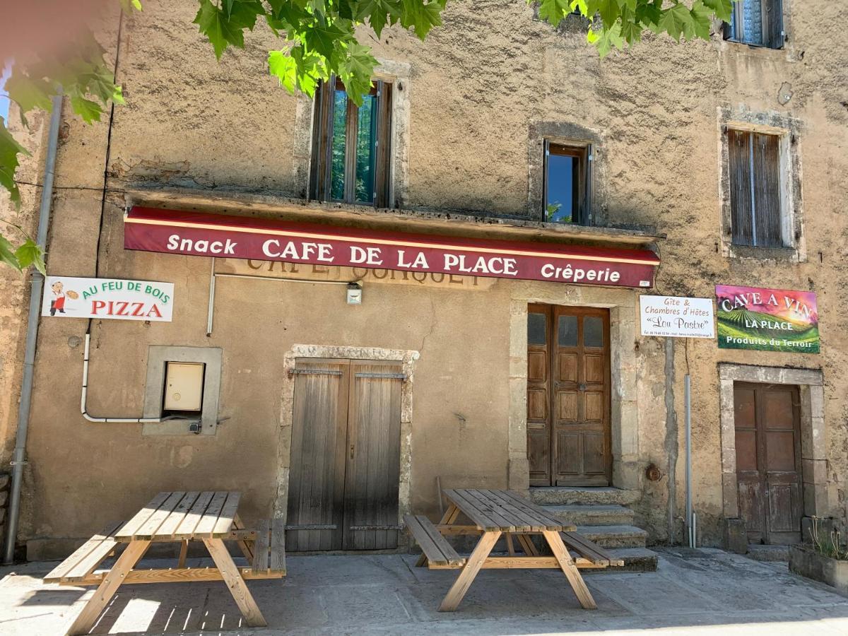 Cafe De La Place Gite & Chambres D'Hotes "Lou Pastre" Lanuejols  ภายนอก รูปภาพ